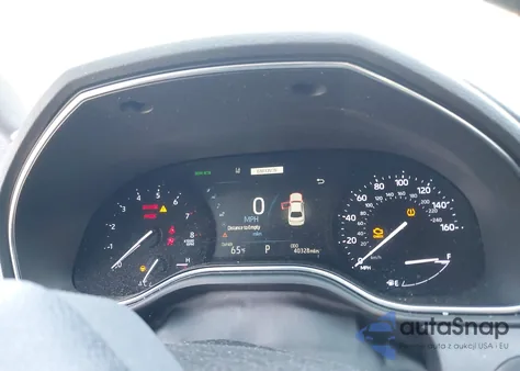 2019 Toyota Avalon Xle z USA, uszkodzony, nr VIN 4T1BZ1FB5KU005103